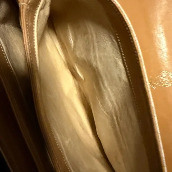 Vintage Gucci Bag - Picture 9 of 16